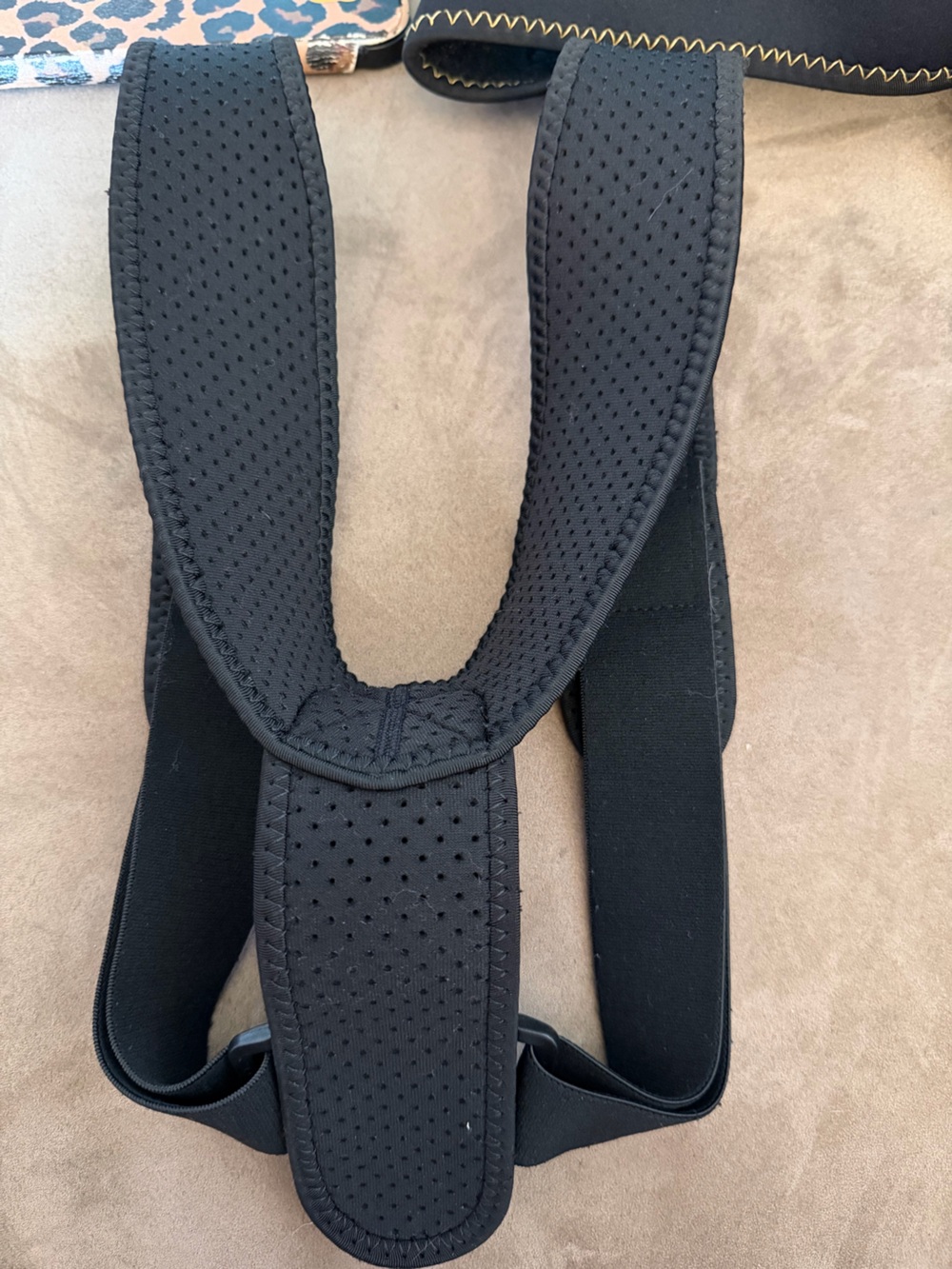 TENLOR Adjustable Posture Corrector / Shoulder Support Brace – Black